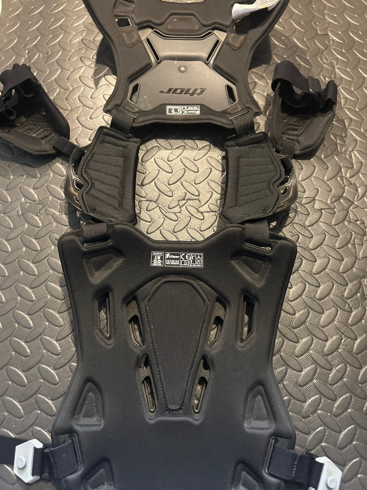 Thor chest protector YS/YM
