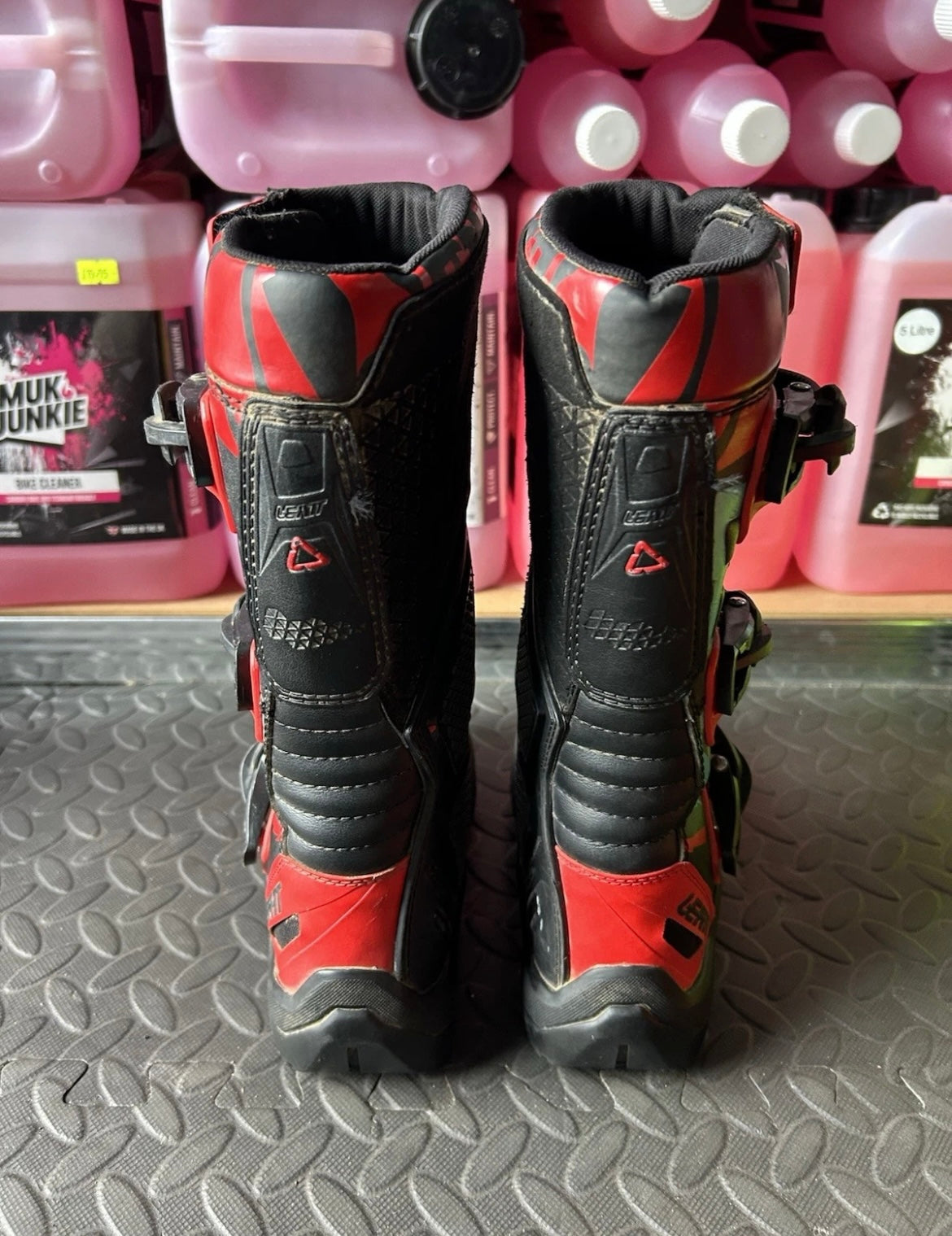 Leatt 3.5 boots uk1
