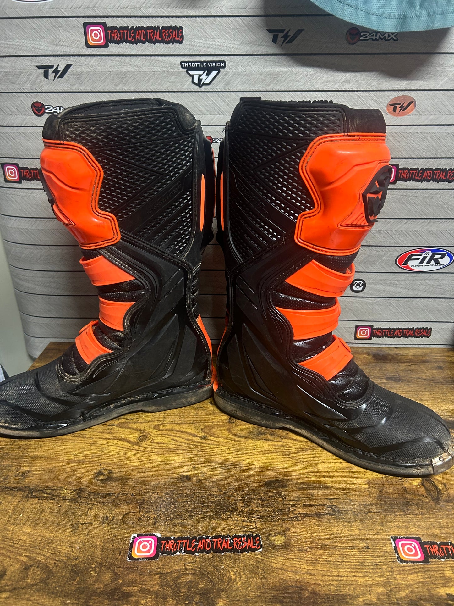 scoyco boot uk9.5