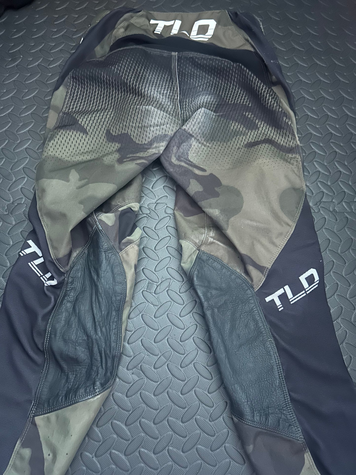 Troy Lee designs pants 30”