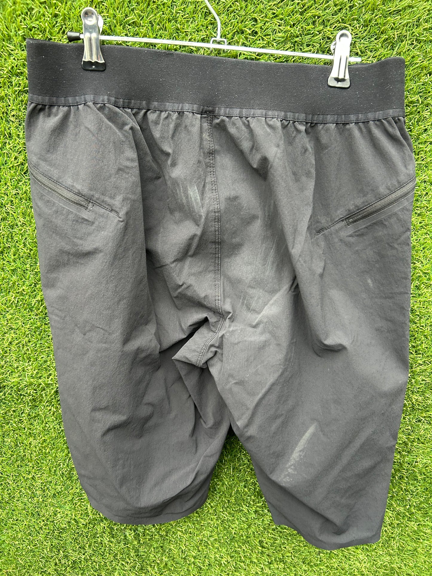 fox shorts 32"