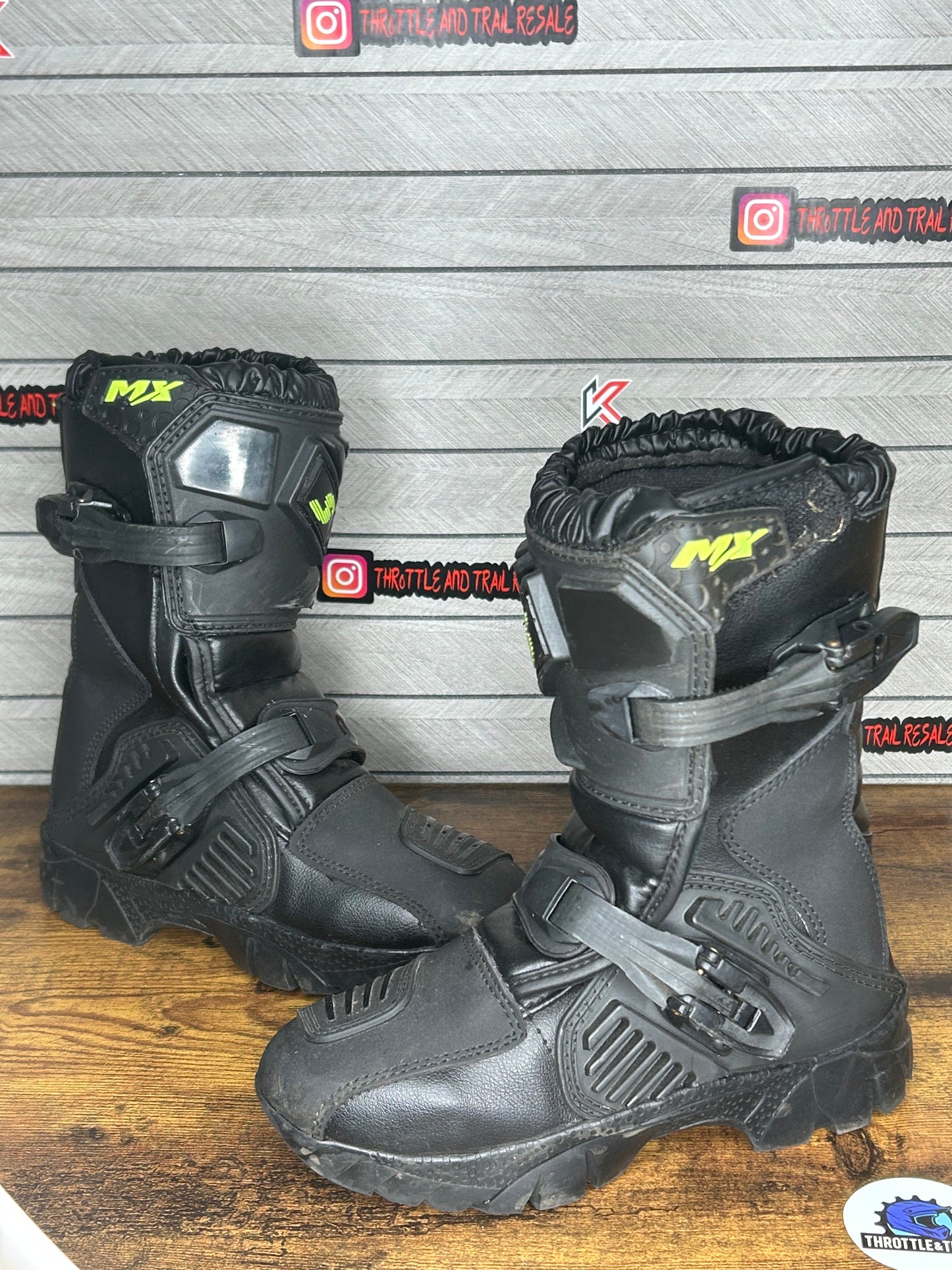 shot boots uk2.5