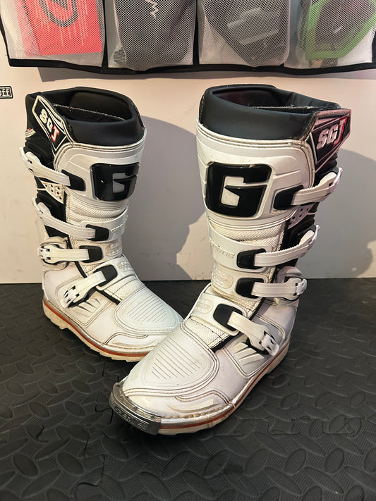 Gaerne sgj boots UK3