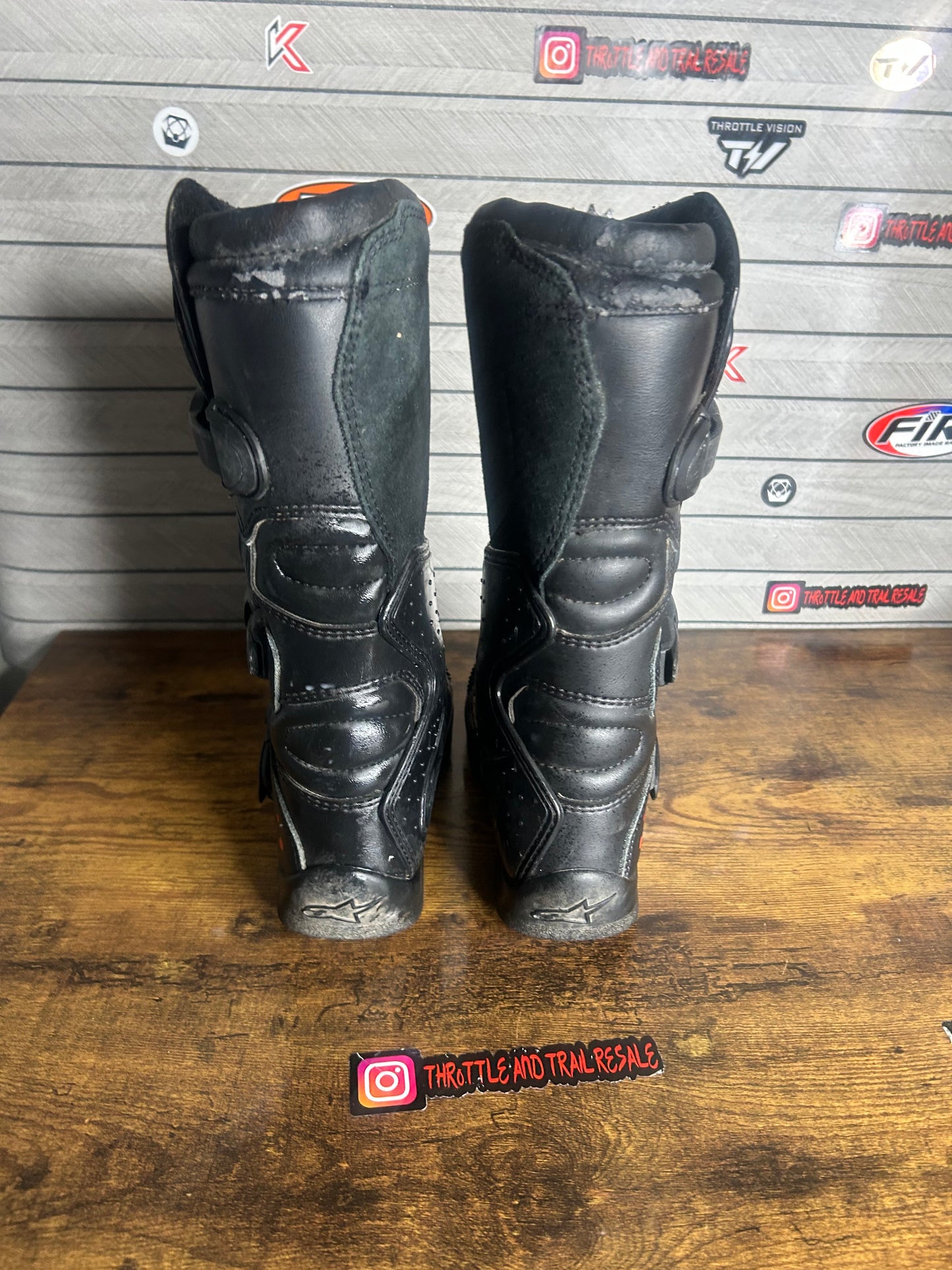 Alpinestars tech 3 UK2