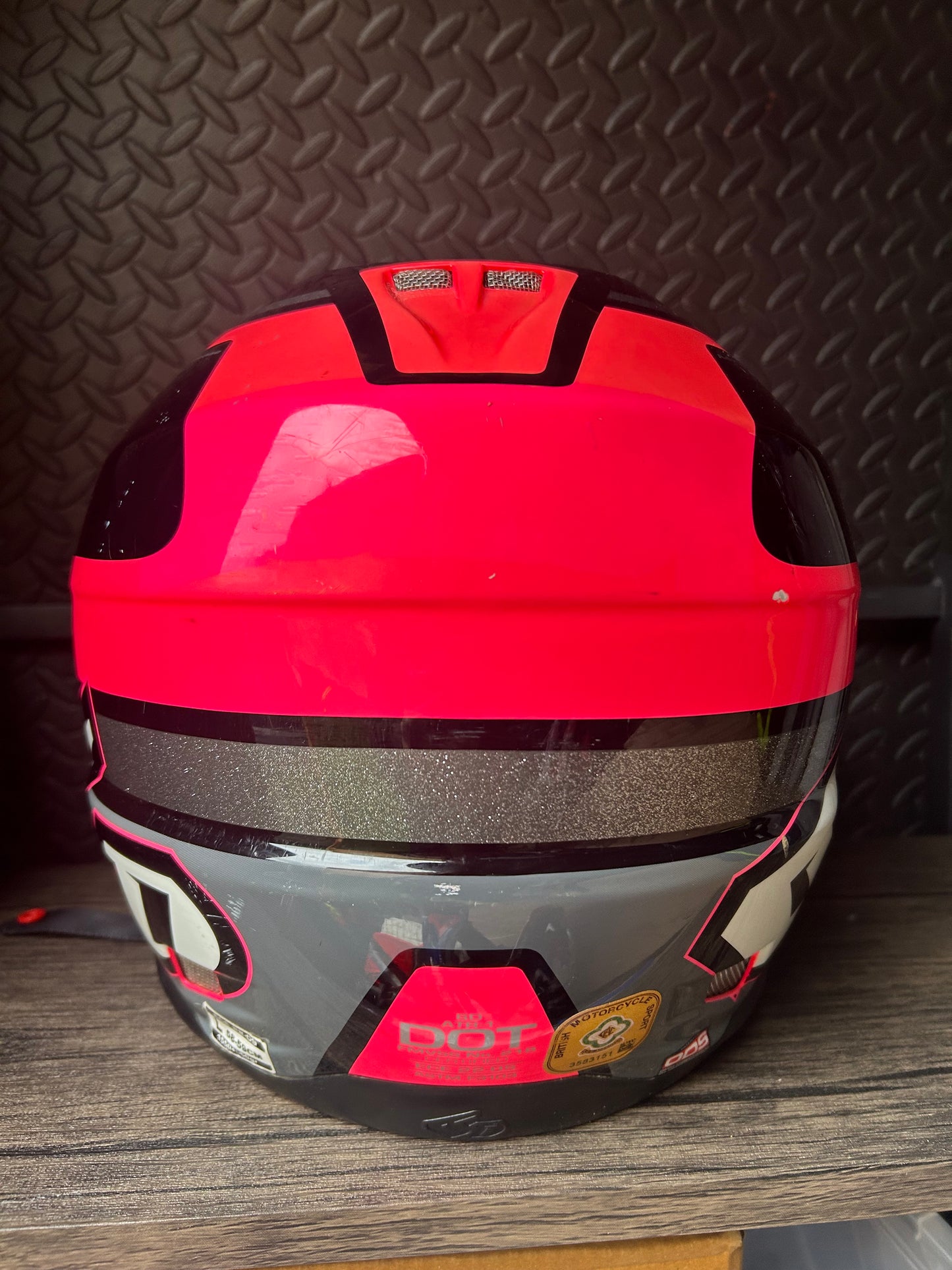 pre-owned 6d ATR1 helmet 58-59cm