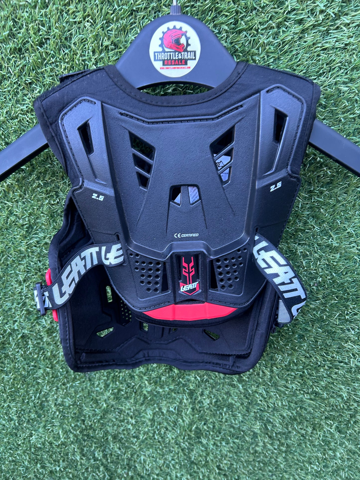 leatt 2.5 chest protector 110-134cm