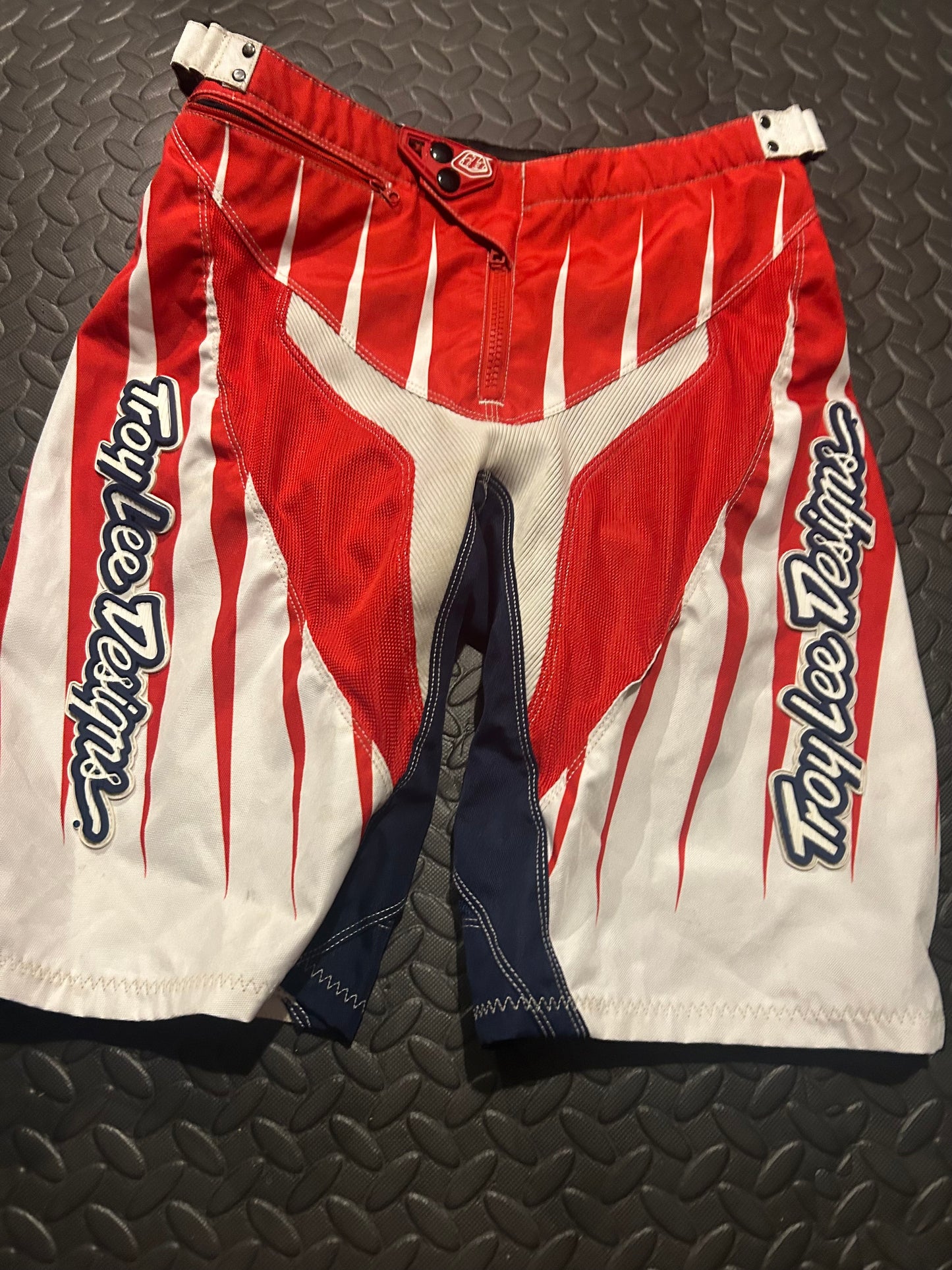 Troy Lee designs shorts 30”