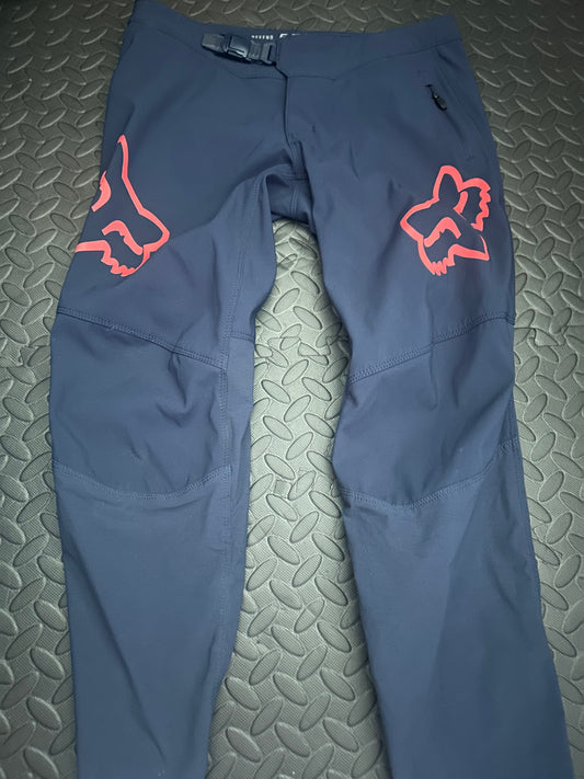 Fox pants Y28”