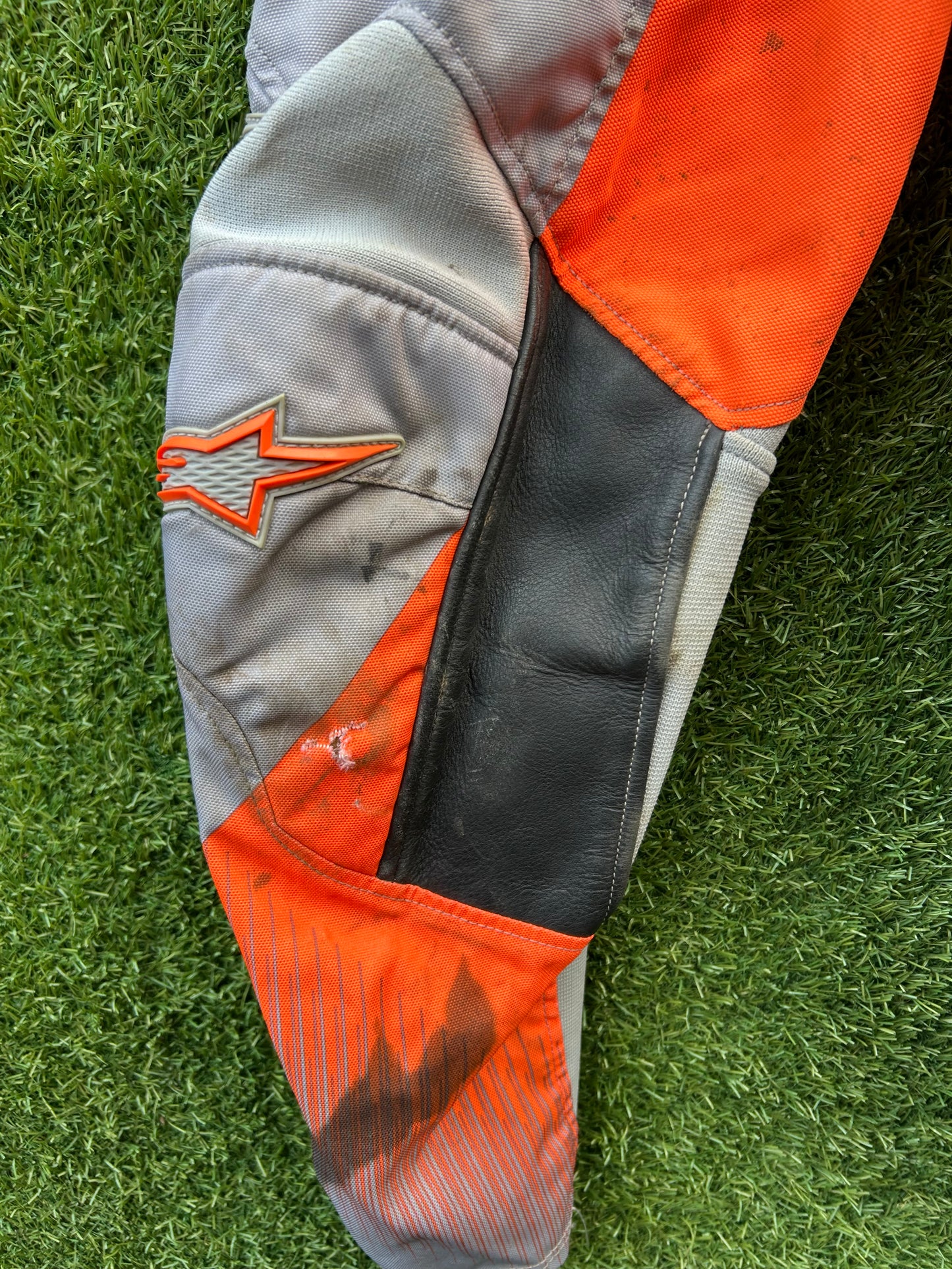 alpinestars pants 26"