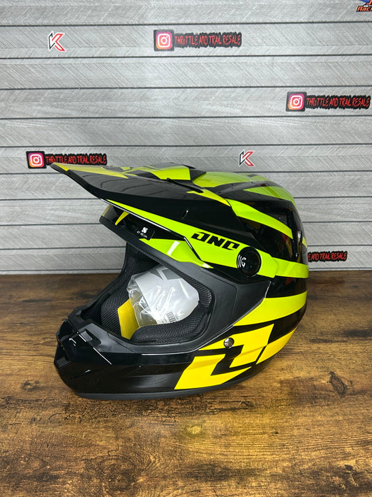 NEW one industries helmet 47-48cm