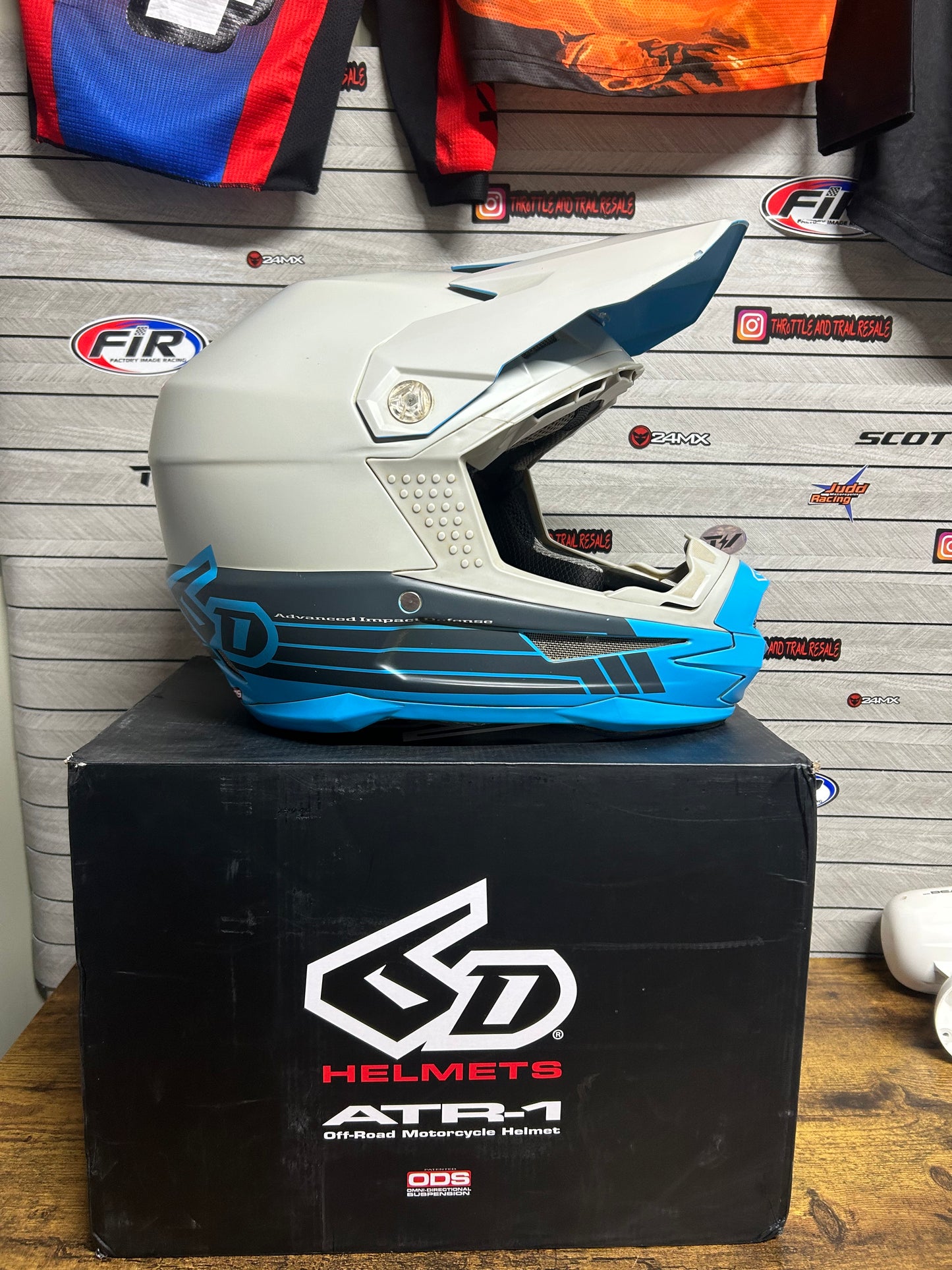 6D ATR-1 58-59cm Pre-Owned