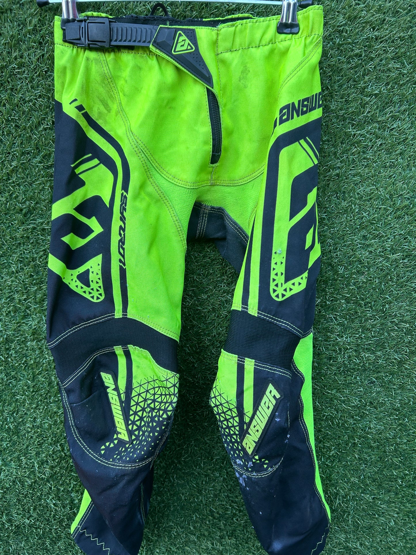 answer pants 24"