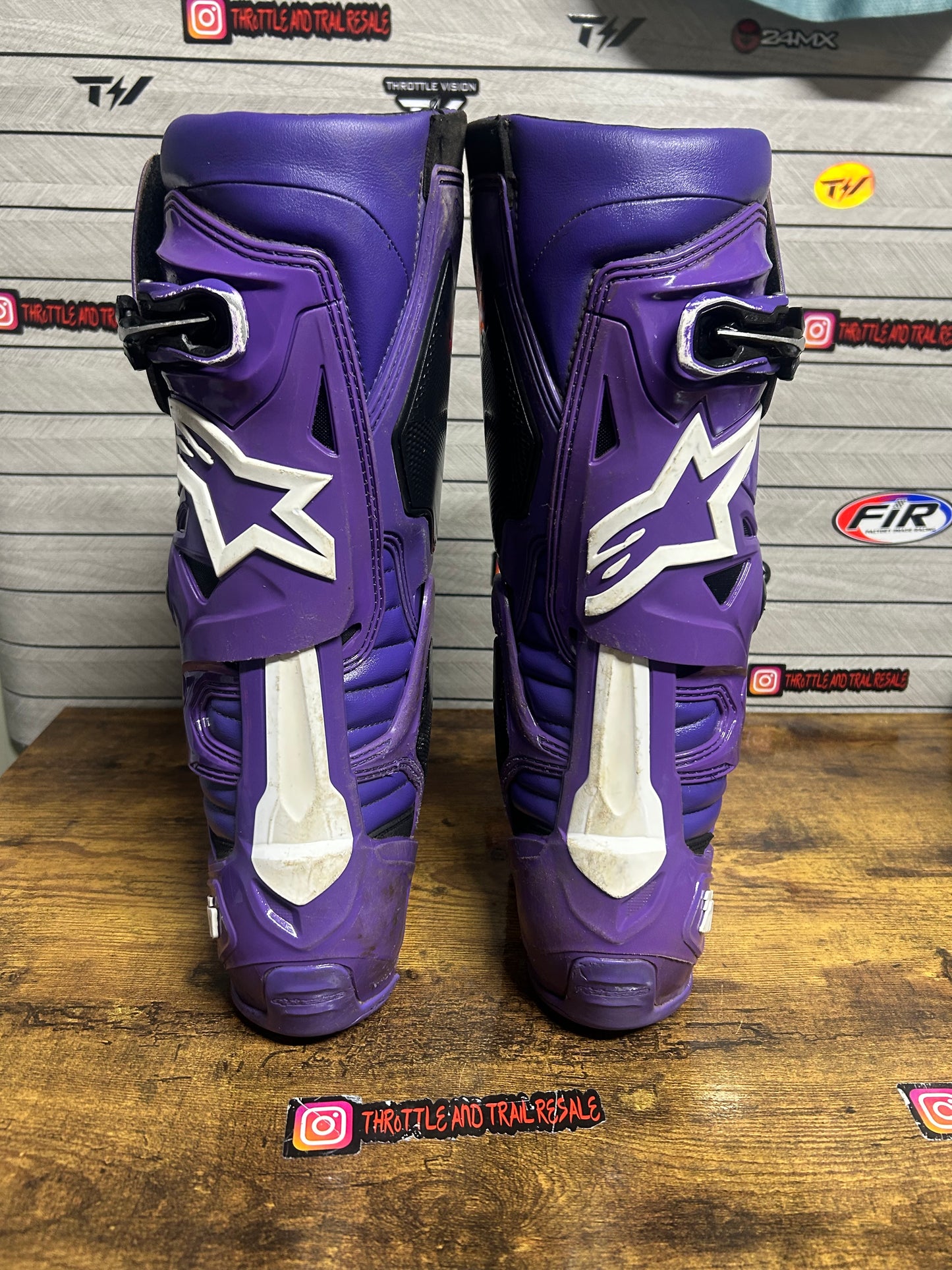 alpinestars tech 10 uk7