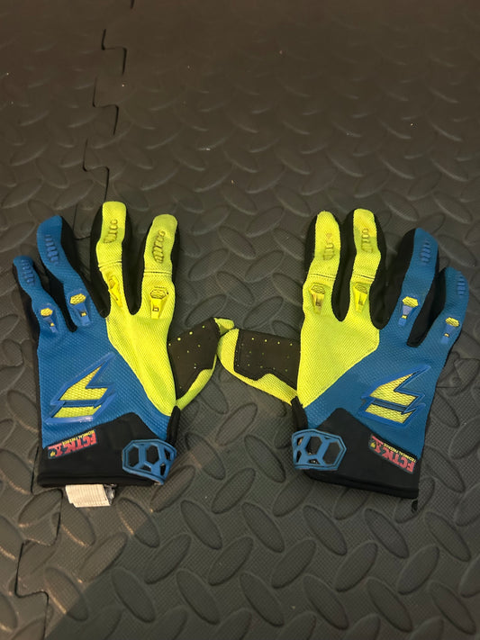 Shot gloves