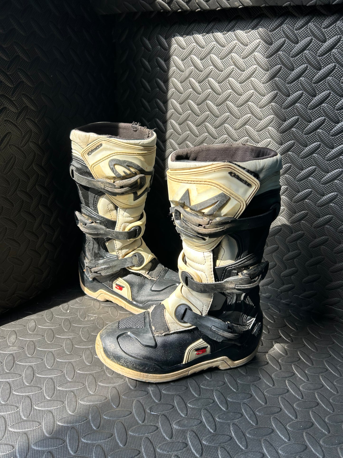 Alpinestars tech 3 uk2