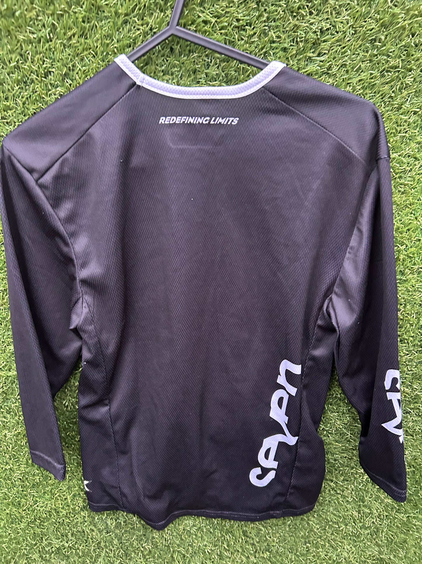 seven jersey yxs