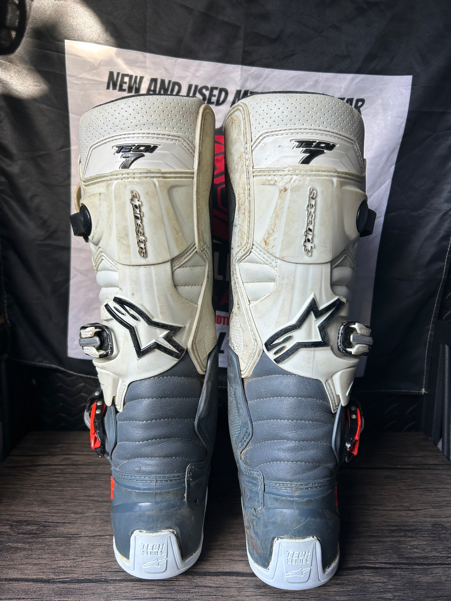 alpinestars tech 7 uk9