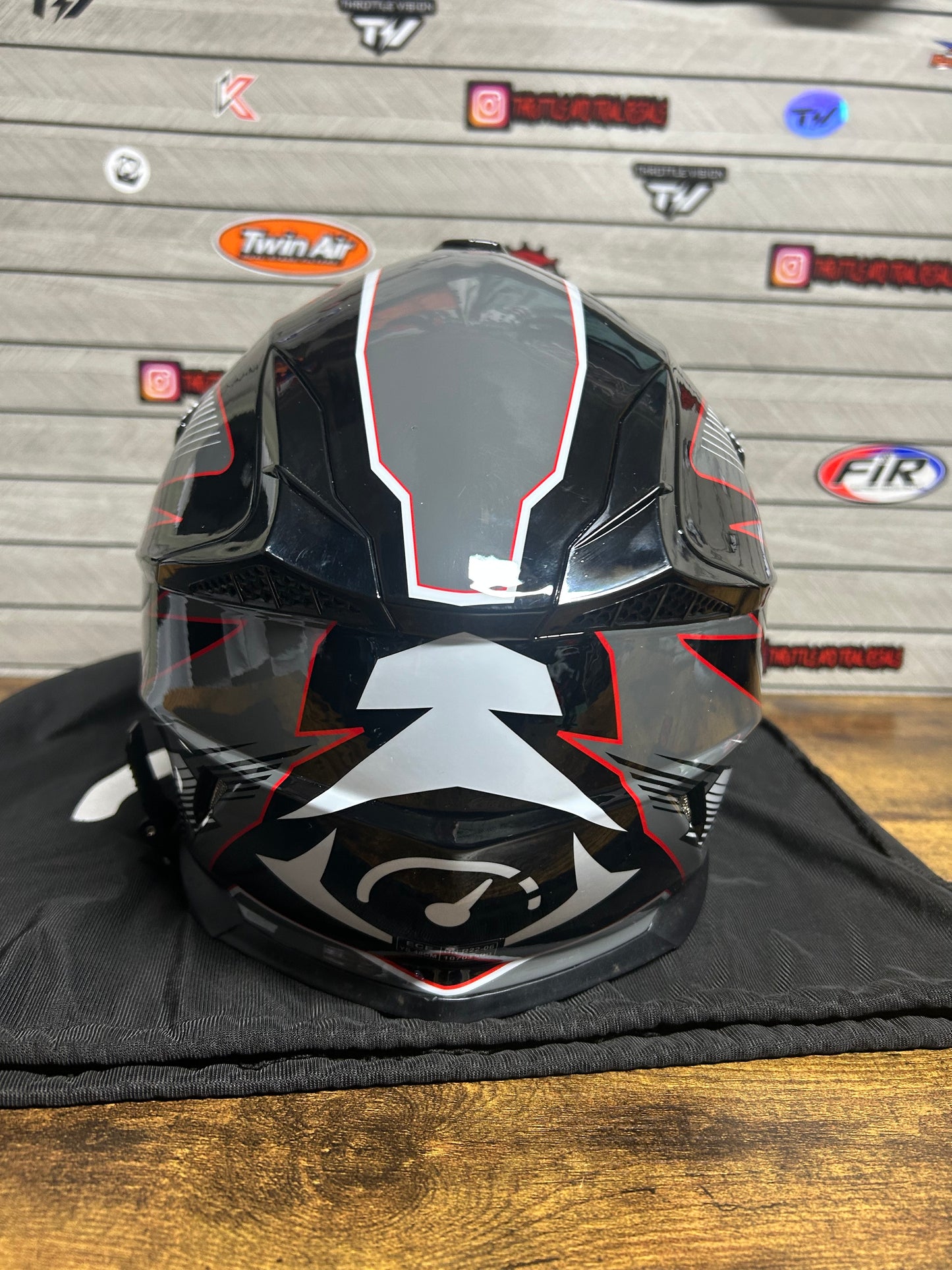 New revvi helmet 48cm