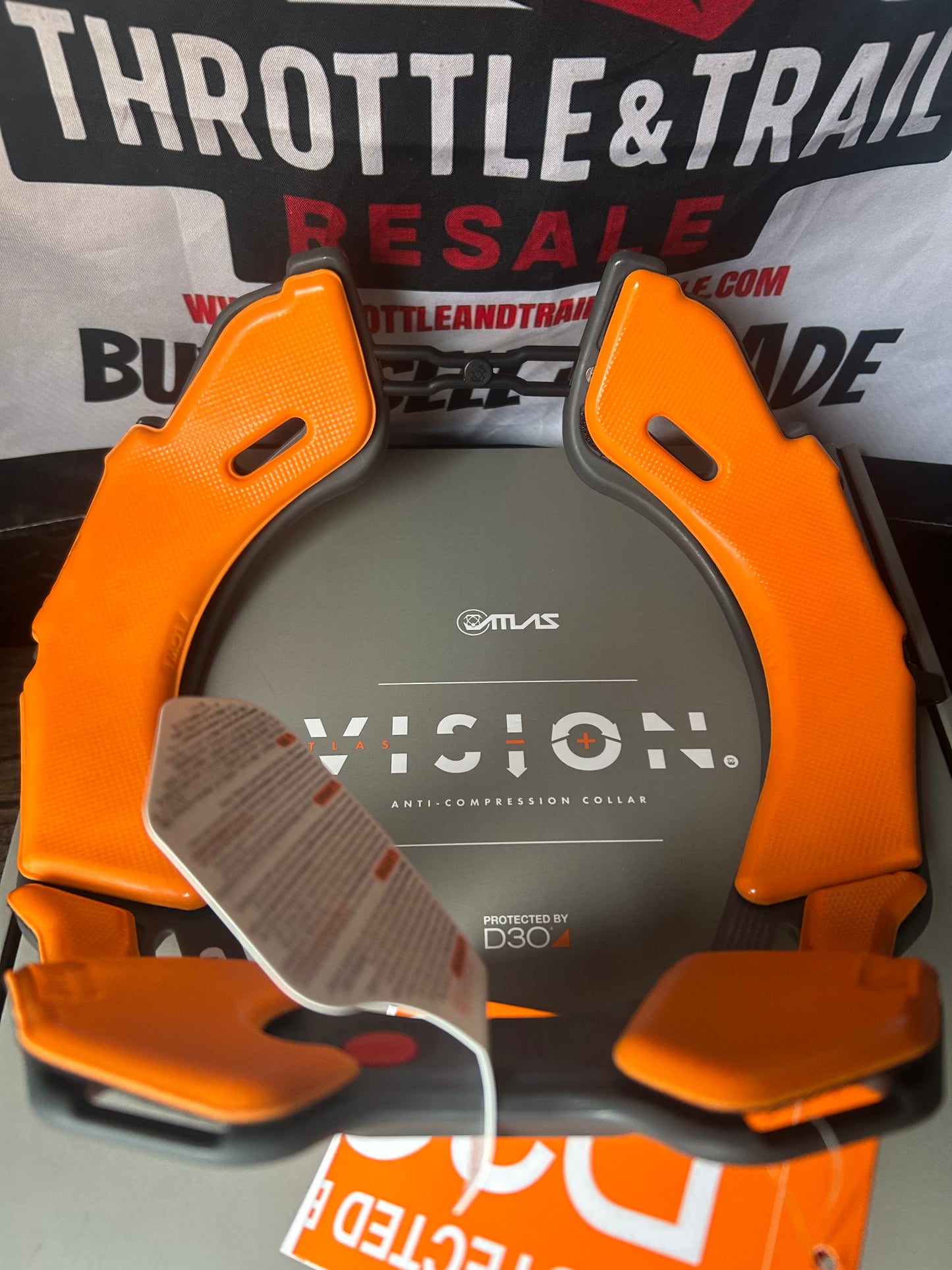 NEW Atlas neck brace D30 L/XL