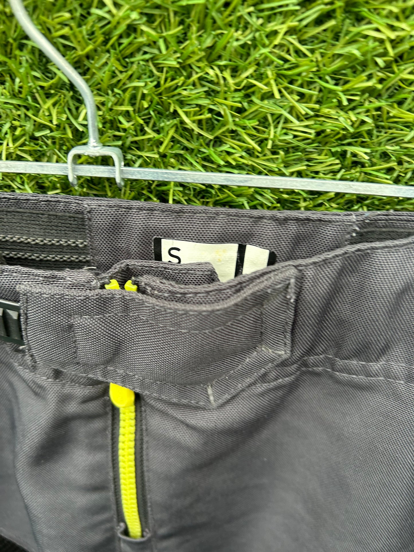 madison shorts 28"
