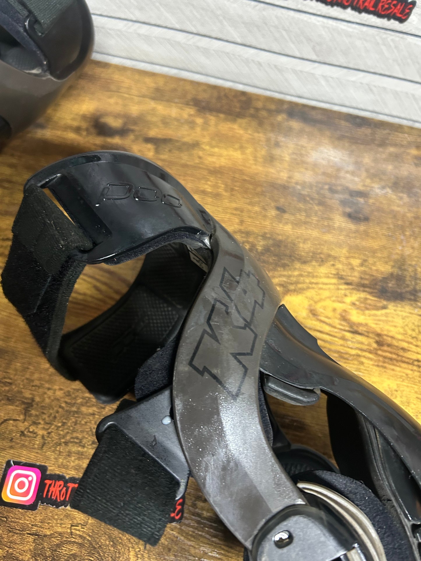 POD k4 knee braces