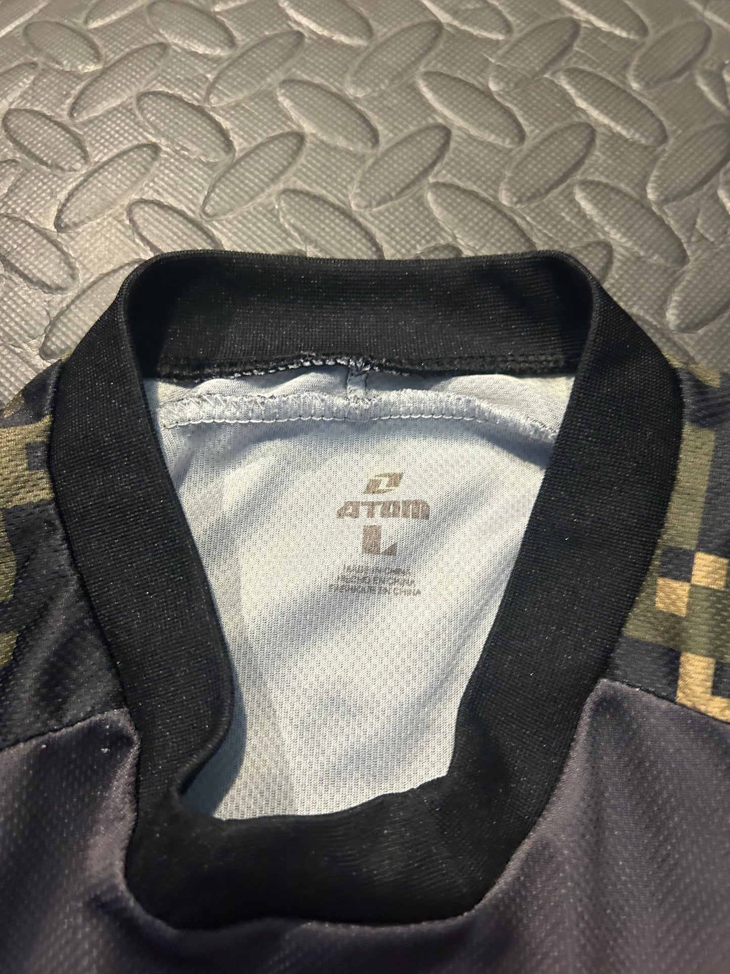 One industries jersey L