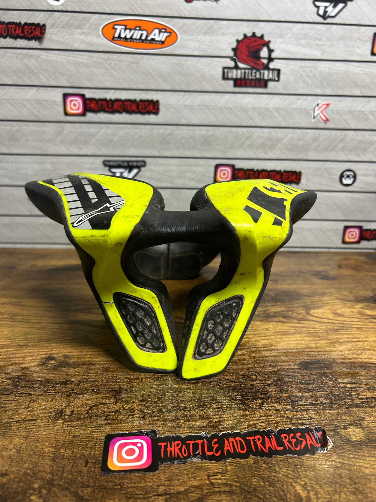 alpinestars youth neck brace