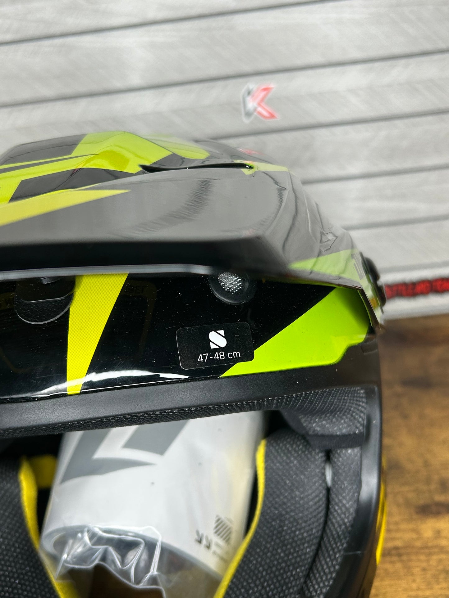 NEW one industries helmet 47-48cm