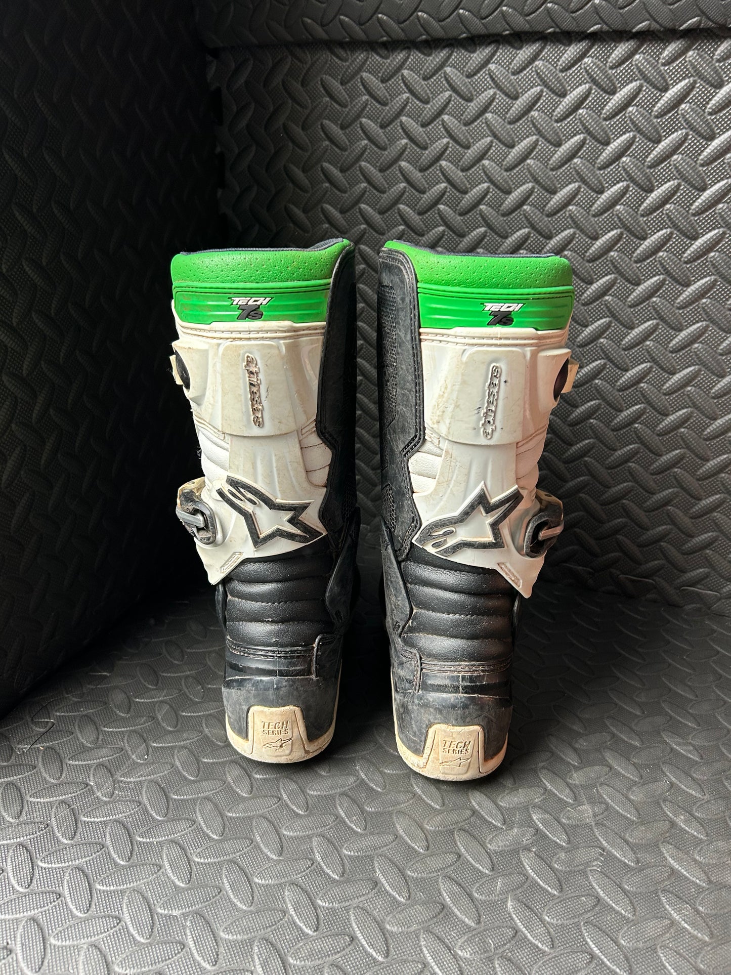 Alpinestars tech 7 uk6