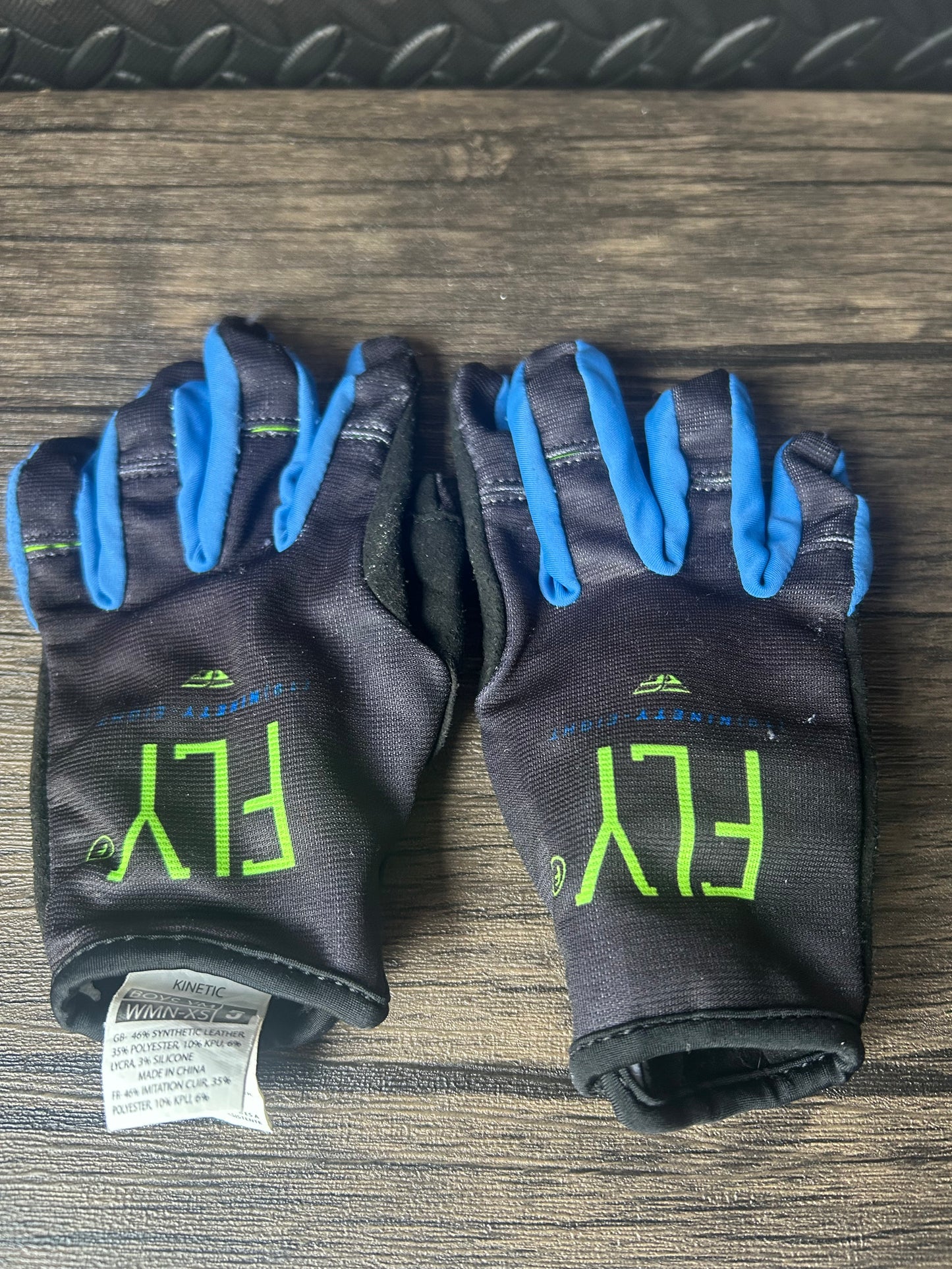 fly gloves ym