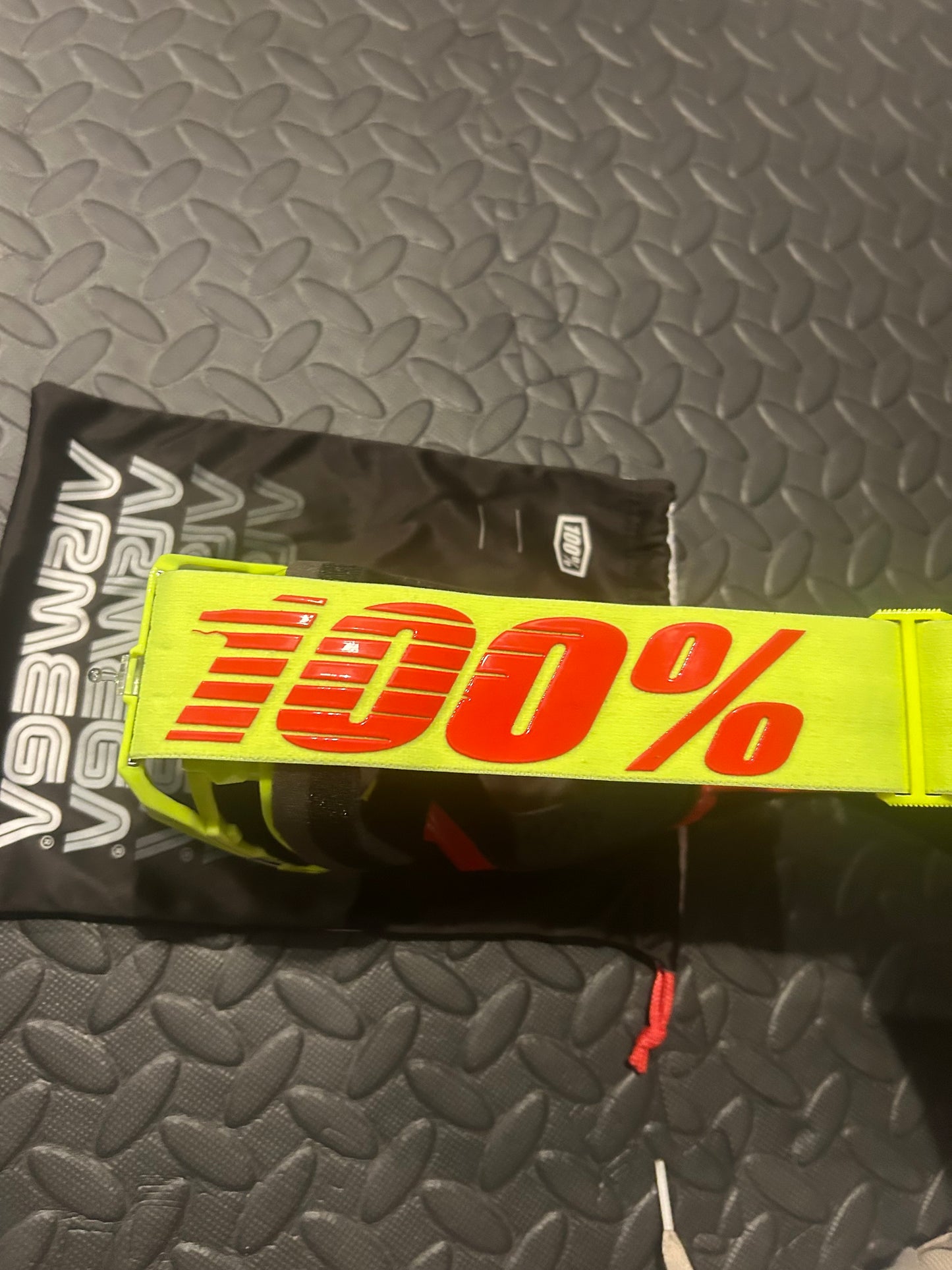 100% armega goggles
