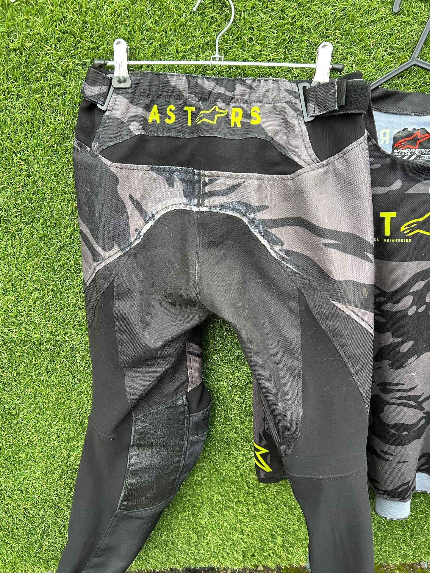 Alpinestars kit yxl/26”