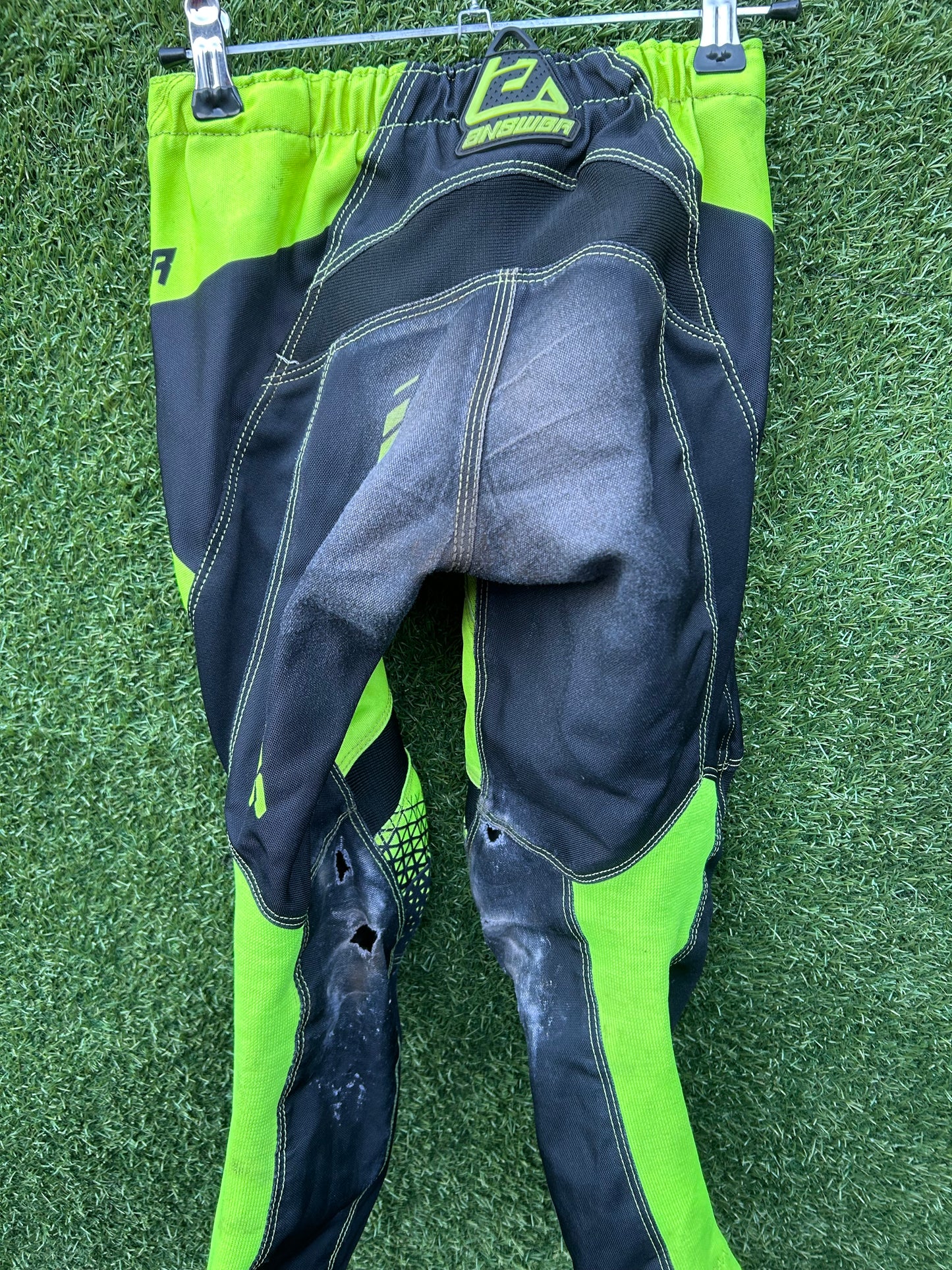 answer pants 24"
