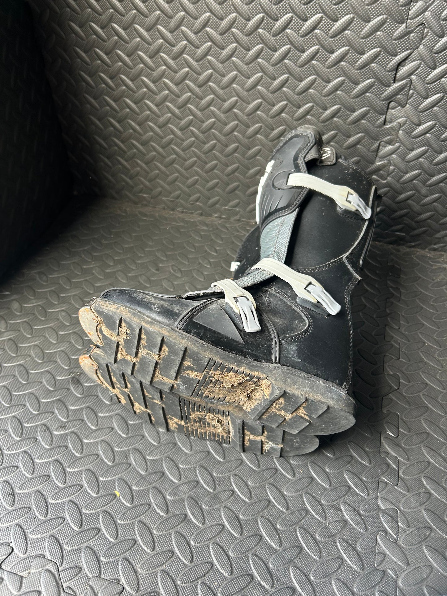 Wulfsport boots uk5