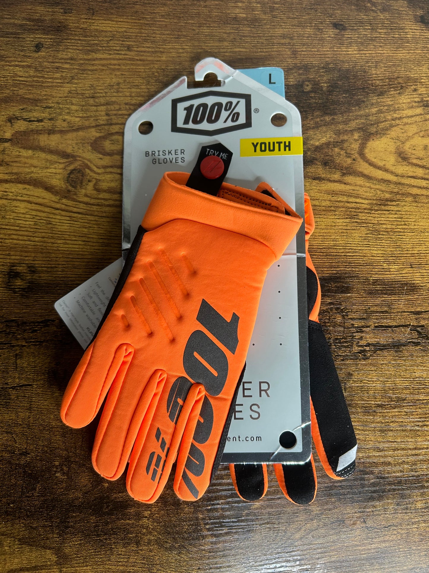 100% brisker gloves Yl