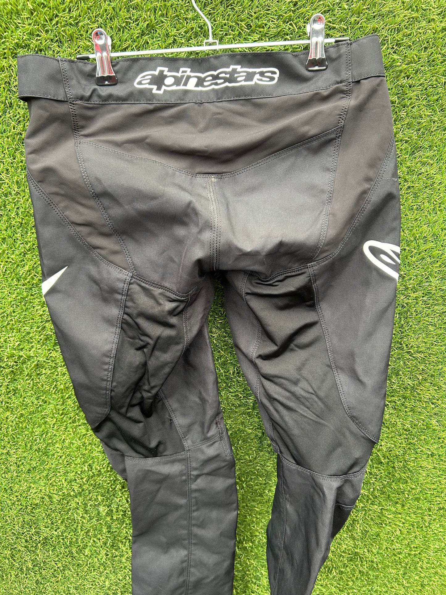 alpinestars pants 28"