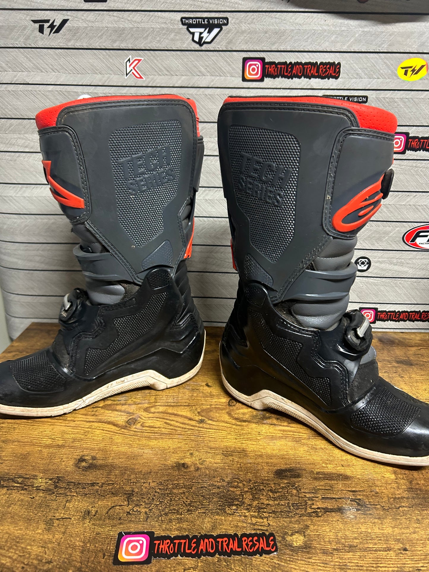 Alpinestars tech 7s UK4