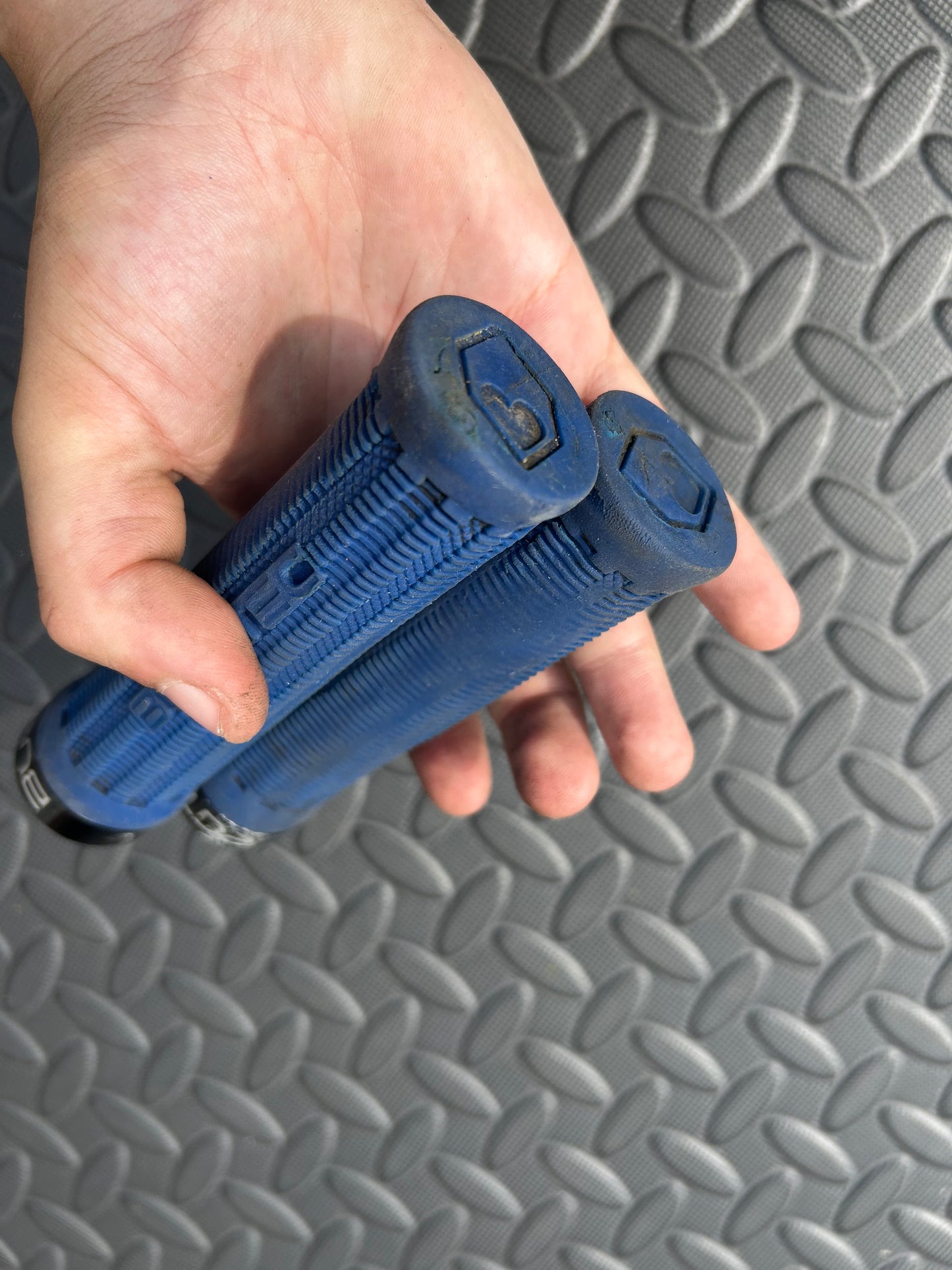 Burgtec grips