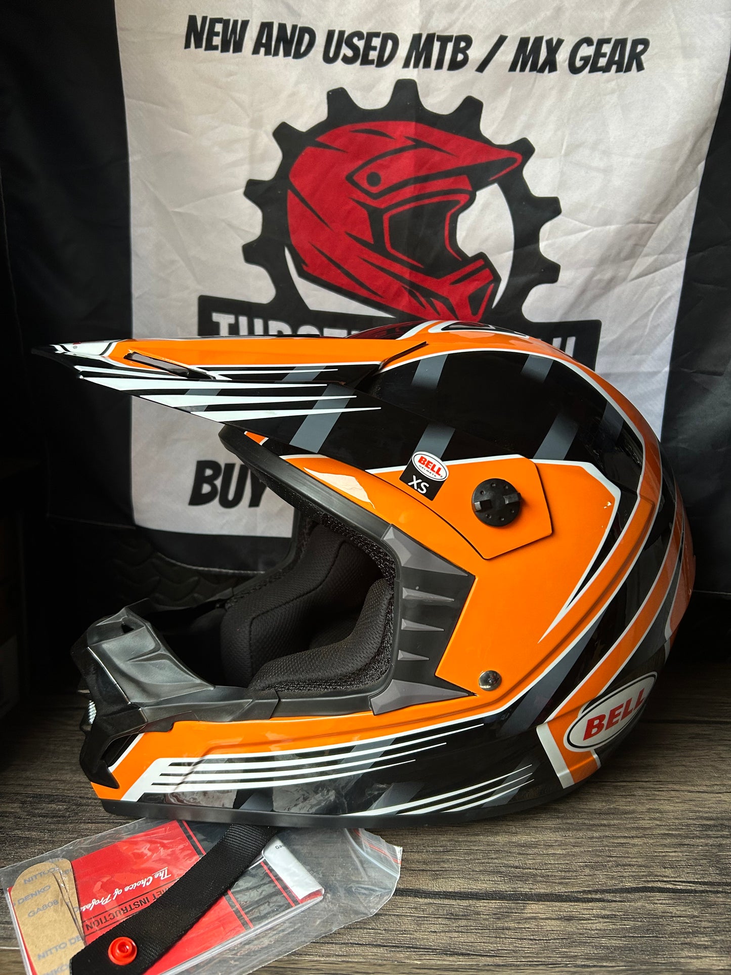 NEW Bell SX1 helmet 54-55cm