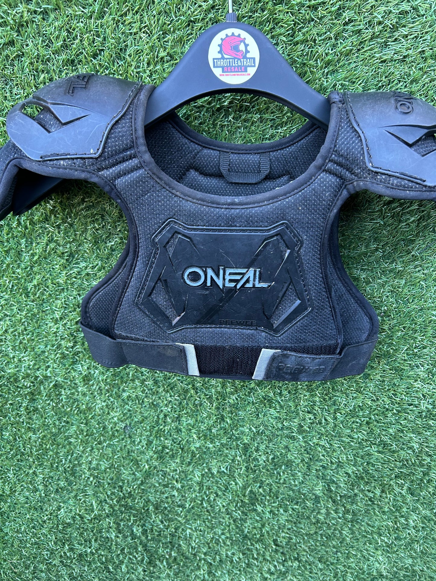 oneal roost guard ym/l
