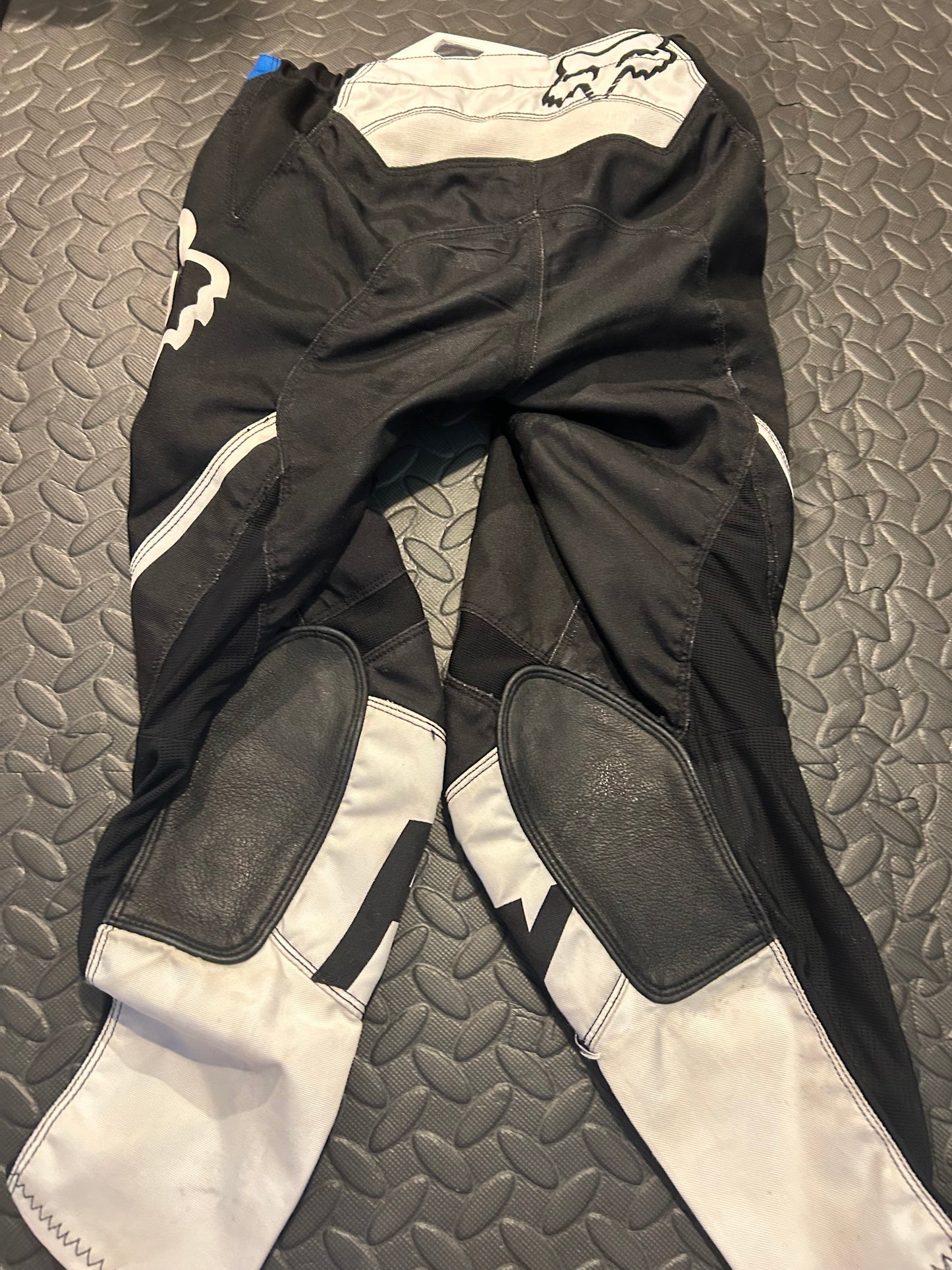 Fox pants 24”