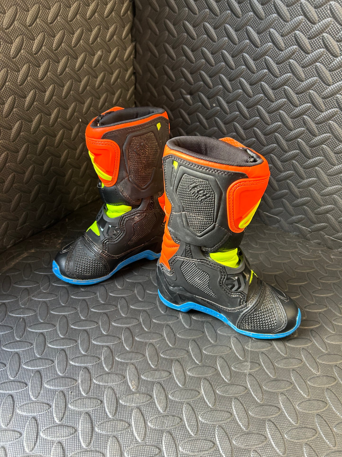 Alpinestars tech 3 ukj9