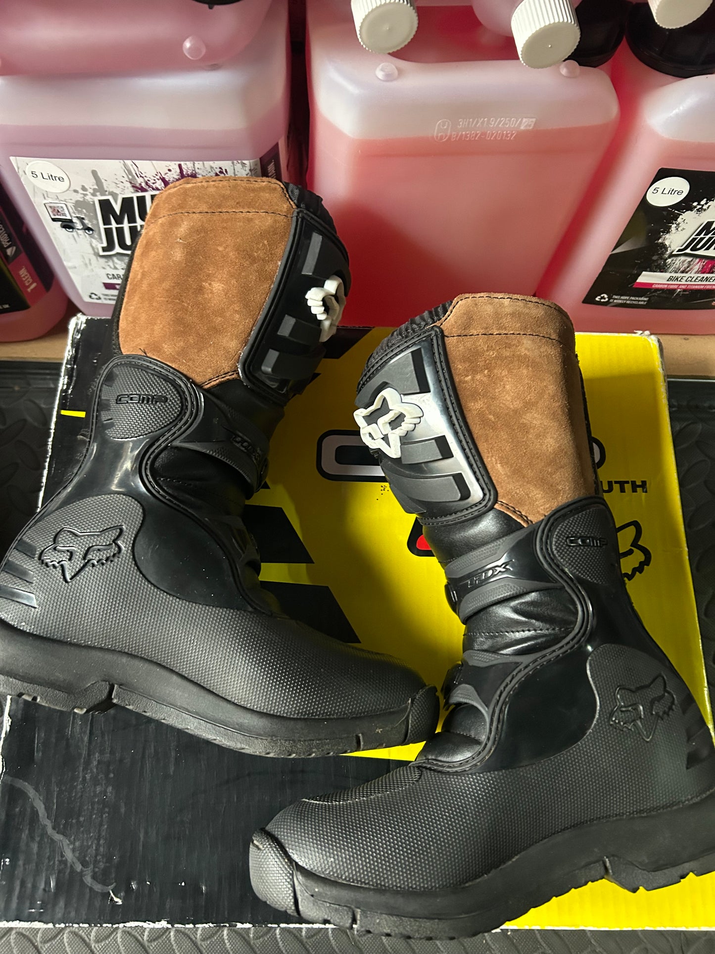 fox comp boots uk 3