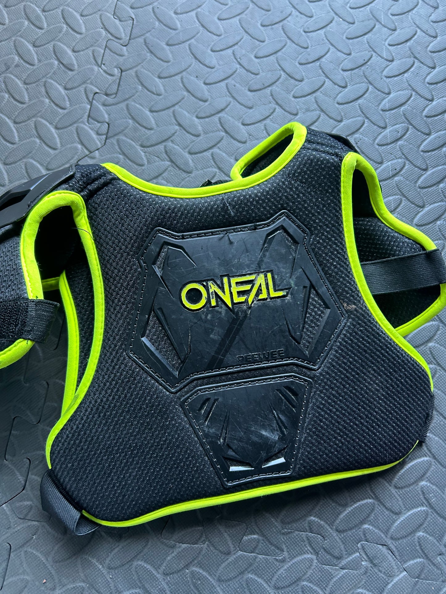 Oneal peewee chest guard xs/s