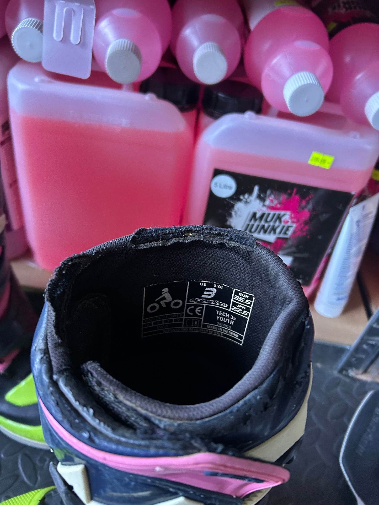 Alpinestars tech 3 uk2