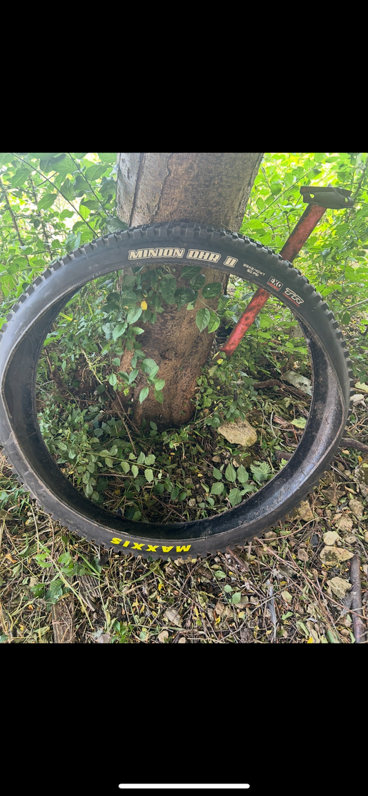 Maxxis minion dhr II
