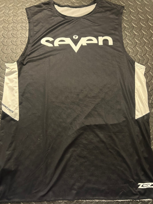 Seven over jersey XL