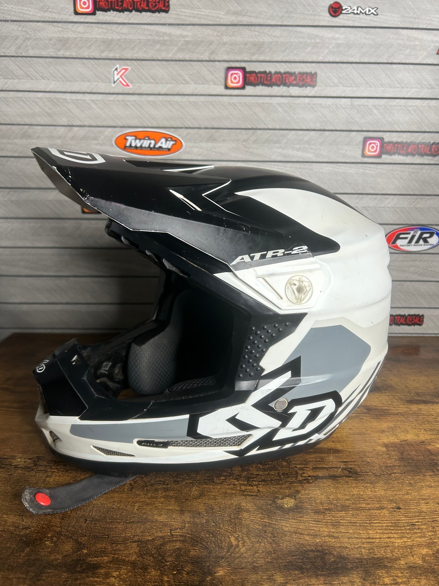 6D ATR-2Y 52-53CM Pre-Owned