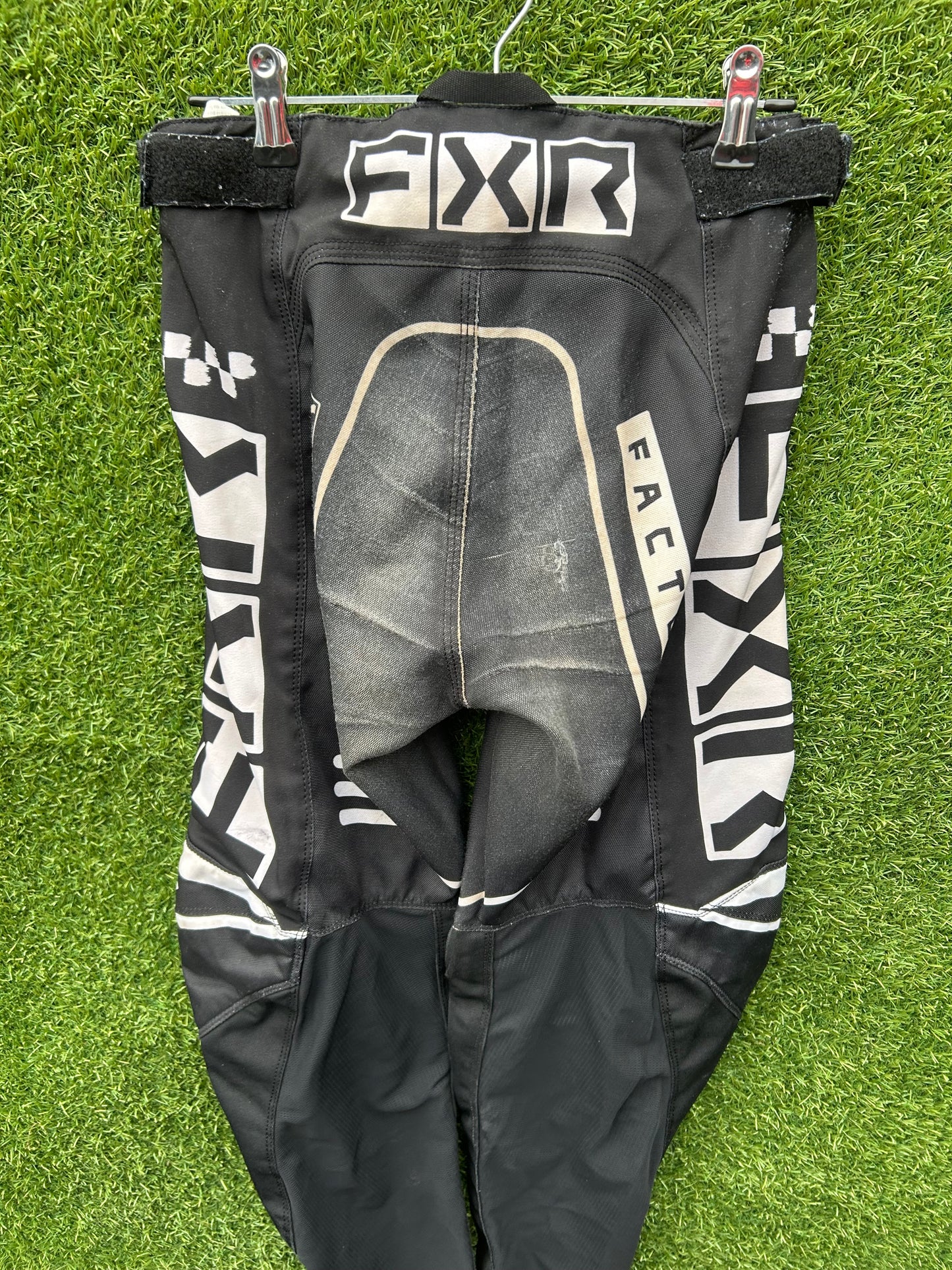 fxr pants y28"
