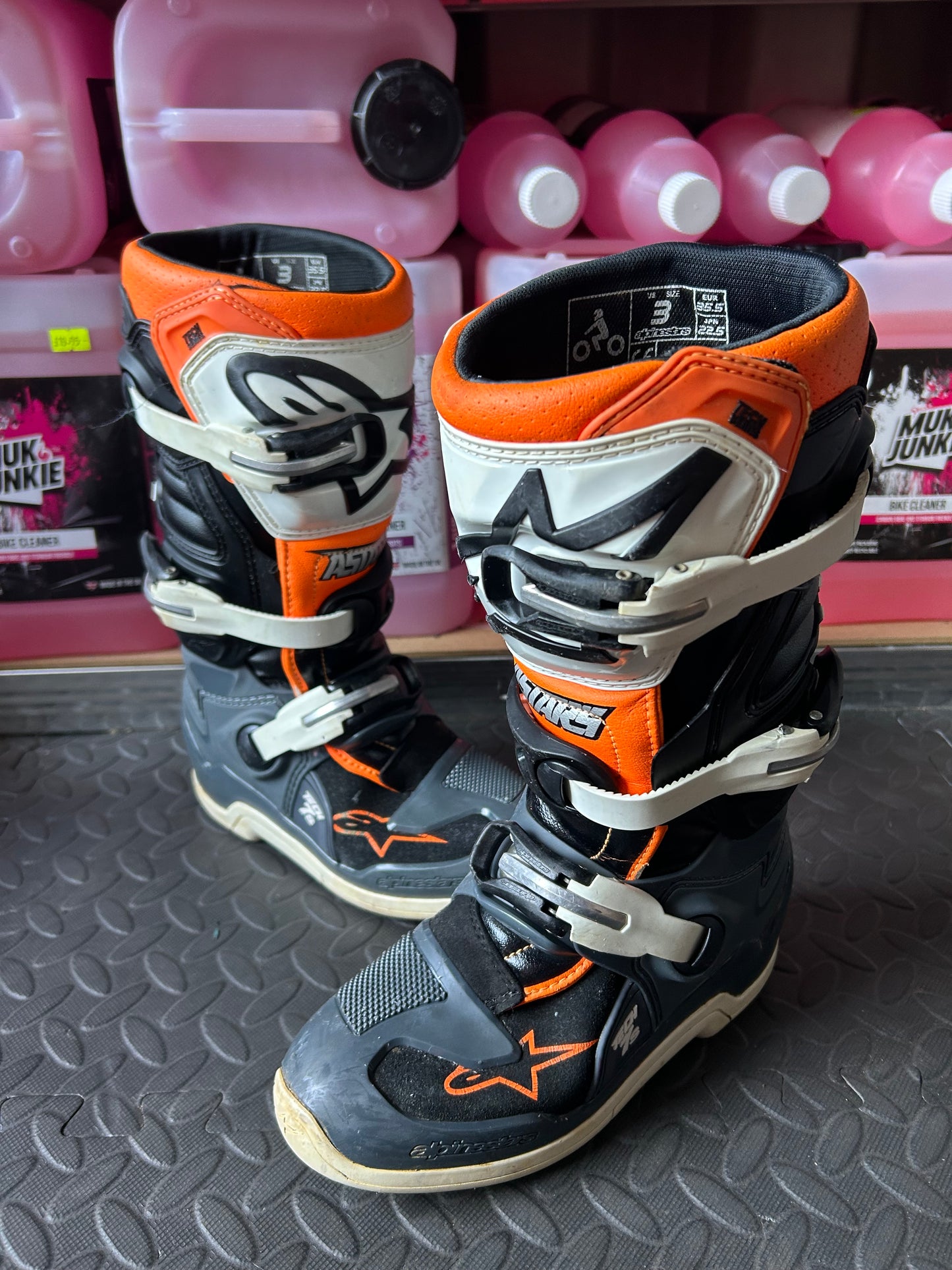 alpinestars tech 7 uk2